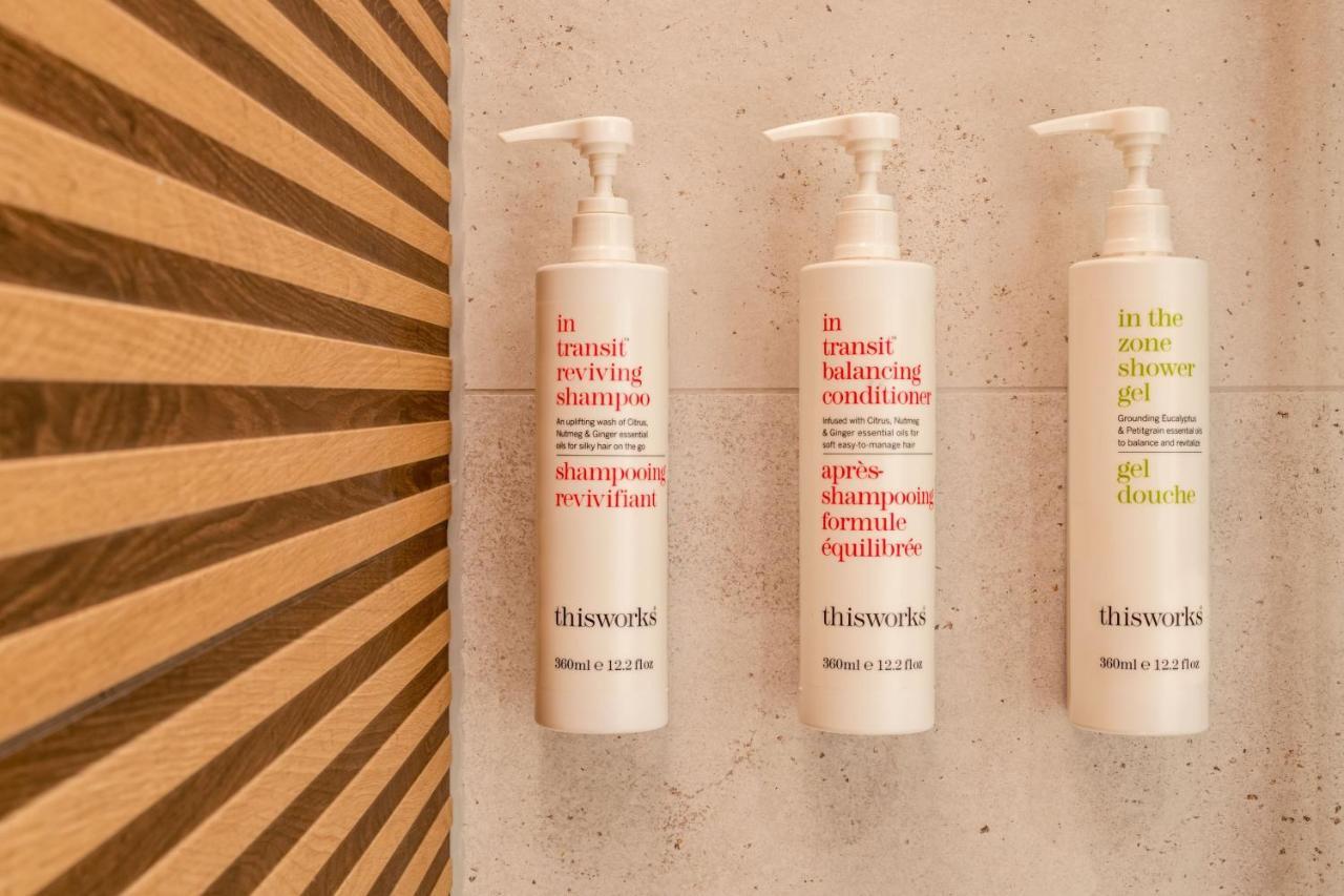 Zurich Marriott Hotel Eksteriør billede This Works products